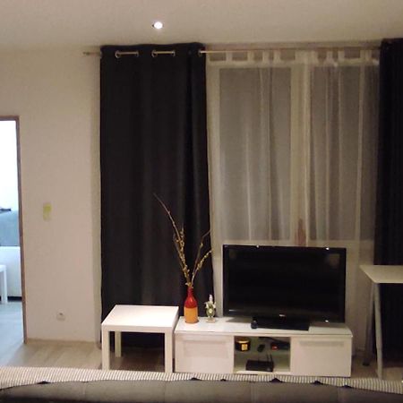 City Center Apartment 45M, 1 Bedroom And 1 Living Room With Kitchen Plus Bathroom, A Perfect Family Friendly Place Or For Home Office And A Longer Stay, A Proper Office Desk With Business Chair Provided, 100M From Market Square And Vistula River Grudziądz エクステリア 写真