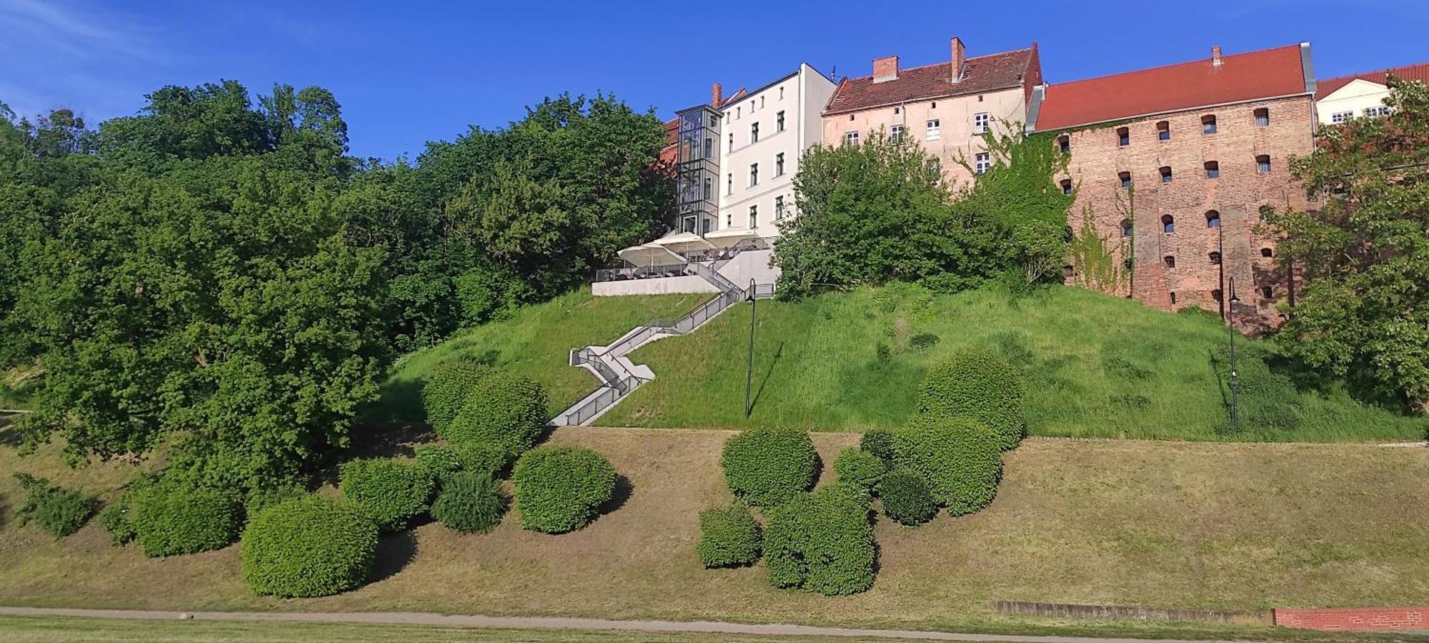 City Center Apartment 45M, 1 Bedroom And 1 Living Room With Kitchen Plus Bathroom, A Perfect Family Friendly Place Or For Home Office And A Longer Stay, A Proper Office Desk With Business Chair Provided, 100M From Market Square And Vistula River Grudziądz エクステリア 写真